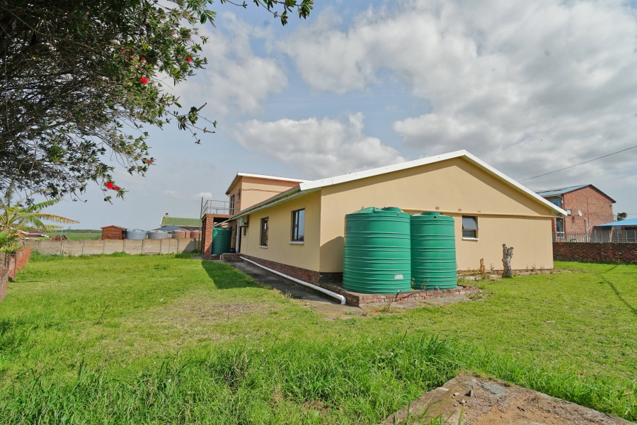 4 Bedroom Property for Sale in Kaysers Beach Eastern Cape